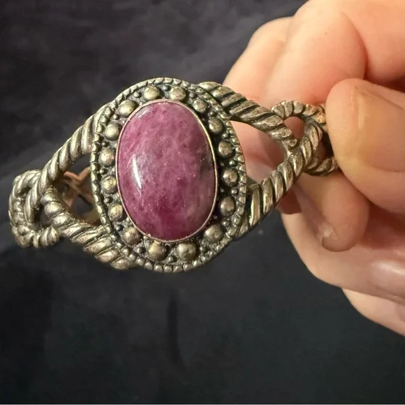 Gorgeous Carolyn Pollack Sterling Ruby Cuff Bracelet